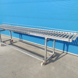 Mobile s/s roller conveyor 3.8 meter 